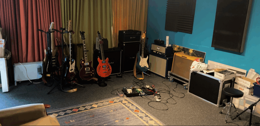 Studio performance room